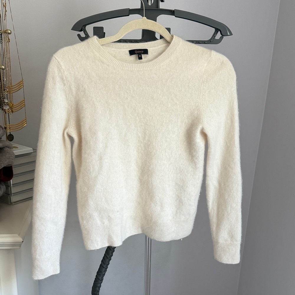 Quince Cashmere Sweater